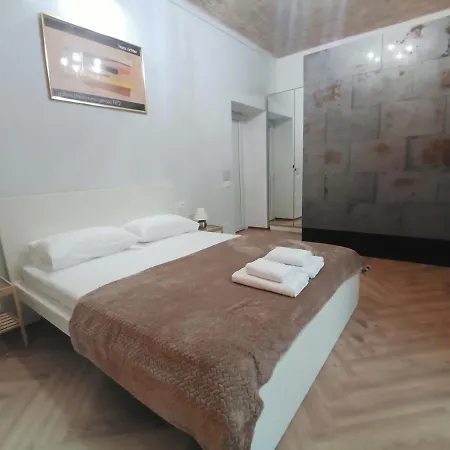 Artdeco Guest house